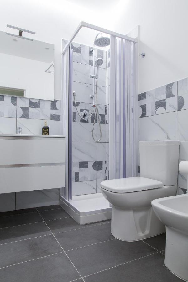 Lotus Of Etna Apartment Catania Exterior photo